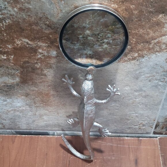 Vintage Lizard Handle Magnifying Glass Metal Aluminum - Picture 3 of 10